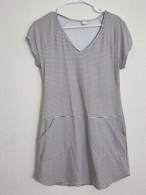 Striped V-Neck Short Sleeve Tunic Dress - Gray & White Scuba Size S